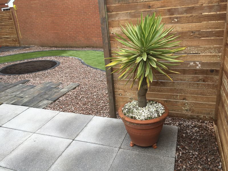 Cassey Landscapes - Creative and Distinctive Gardens: Swipe To View More Images