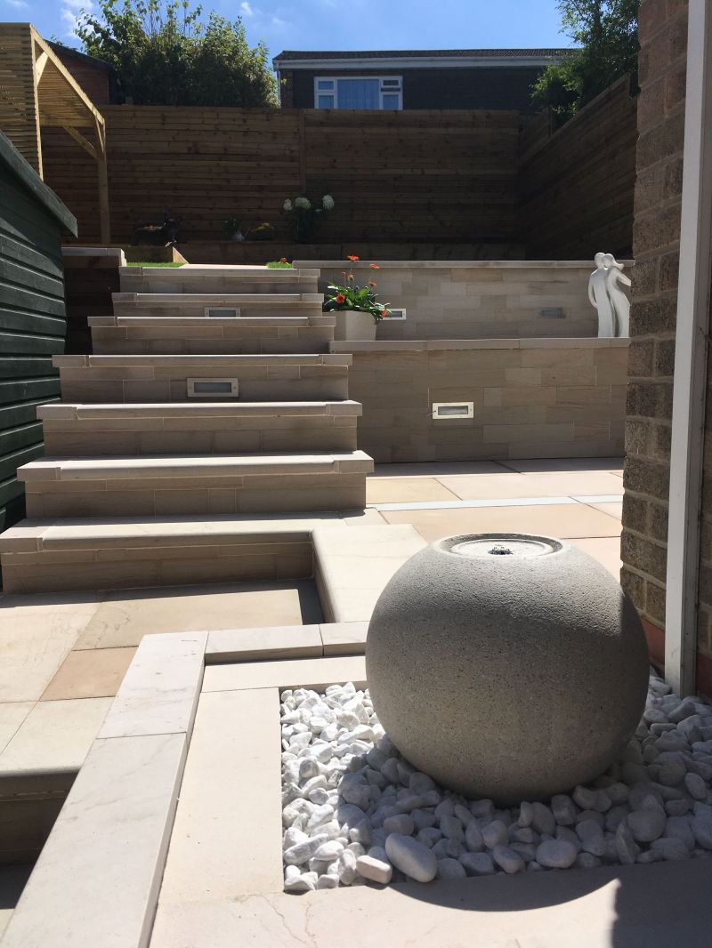 Cassey Landscapes - Creative and Distinctive Gardens: Swipe To View More Images