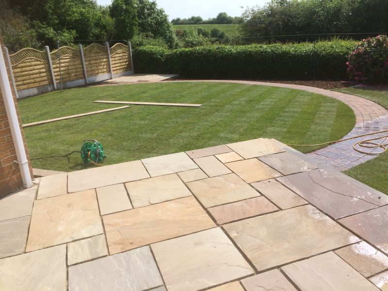 Cassey Landscapes - Creative and Distinctive Gardens: Swipe To View More Images