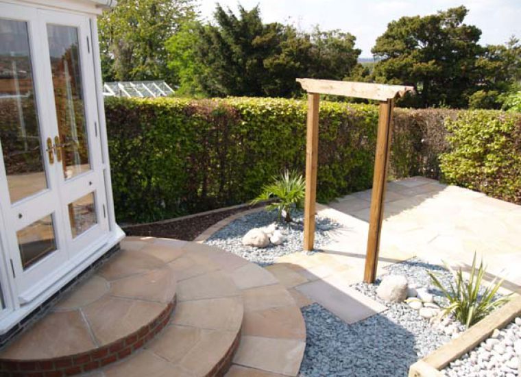Cassey Landscapes - Creative and Distinctive Gardens: Swipe To View More Images