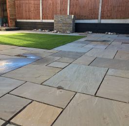 Cassey Landscapes - Creative and Distinctive Gardens: Click Here To View Larger Image
