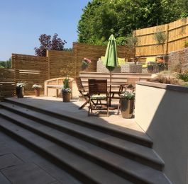 Cassey Landscapes - Creative and Distinctive Gardens: Click Here To View Larger Image