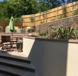 Cassey Landscapes - Creative and Distinctive Gardens: Click Here To View Larger Image