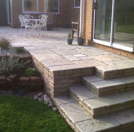 Cassey Landscapes - Creative and Distinctive Gardens: Click Here To View Larger Image