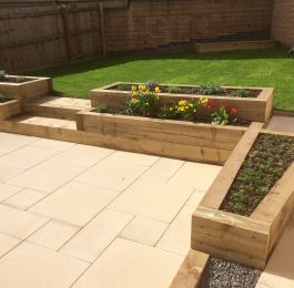 Cassey Landscapes - Creative and Distinctive Gardens: Click Here To View Larger Image