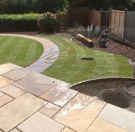 Cassey Landscapes - Creative and Distinctive Gardens: Click Here To View Larger Image
