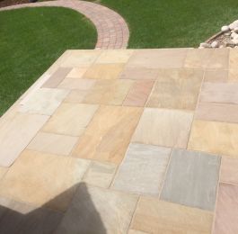 Cassey Landscapes - Creative and Distinctive Gardens: Click Here To View Larger Image