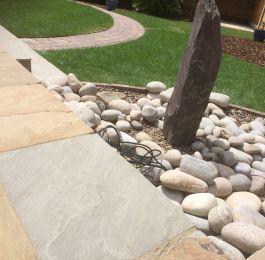 Cassey Landscapes - Creative and Distinctive Gardens: Click Here To View Larger Image