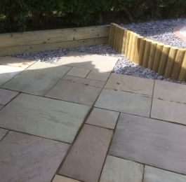 Cassey Landscapes - Creative and Distinctive Gardens: Click Here To View Larger Image