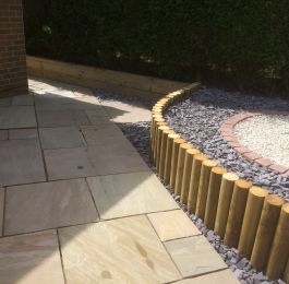 Cassey Landscapes - Creative and Distinctive Gardens: Click Here To View Larger Image