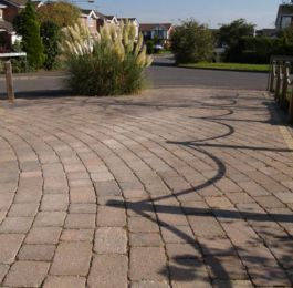 Cassey Landscapes - Creative and Distinctive Gardens: Click Here To View Larger Image