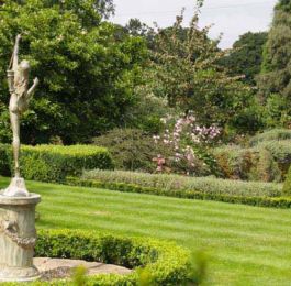 Cassey Landscapes - Creative and Distinctive Gardens: Click Here To View Larger Image
