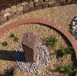 Cassey Landscapes - Creative and Distinctive Gardens: Click Here To View Larger Image