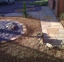 Cassey Landscapes - Creative and Distinctive Gardens: Click Here To View Larger Image