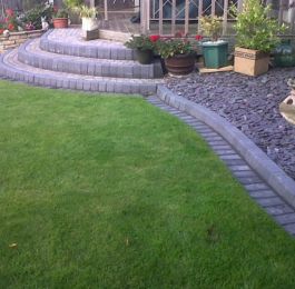 Cassey Landscapes - Creative and Distinctive Gardens: Click Here To View Larger Image