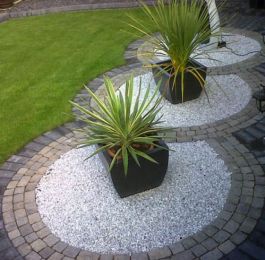 Cassey Landscapes - Creative and Distinctive Gardens: Click Here To View Larger Image