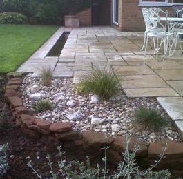 Cassey Landscapes - Creative and Distinctive Gardens: Click Here To View Larger Image