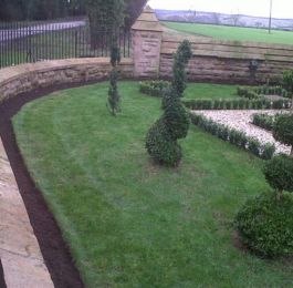 Cassey Landscapes - Creative and Distinctive Gardens: Click Here To View Larger Image