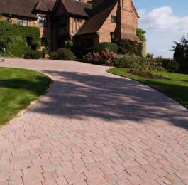 Cassey Landscapes - Creative and Distinctive Gardens: Click Here To View Larger Image