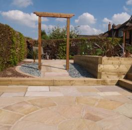 Cassey Landscapes - Creative and Distinctive Gardens: Click Here To View Larger Image