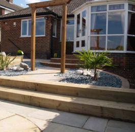 Cassey Landscapes - Creative and Distinctive Gardens: Click Here To View Larger Image