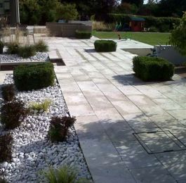 Cassey Landscapes - Creative and Distinctive Gardens: Click Here To View Larger Image