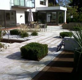 Cassey Landscapes - Creative and Distinctive Gardens: Click Here To View Larger Image